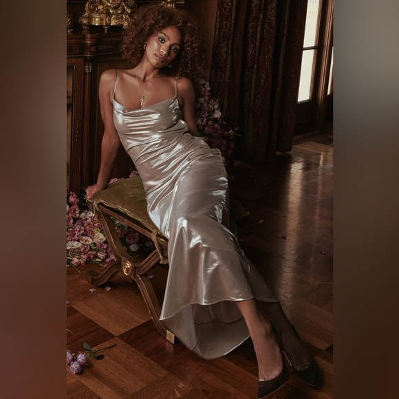 House of CB Dresses & Skirts - House of CB Elegant Satin Low Back Shimmer Maxi Dress L - Champagne